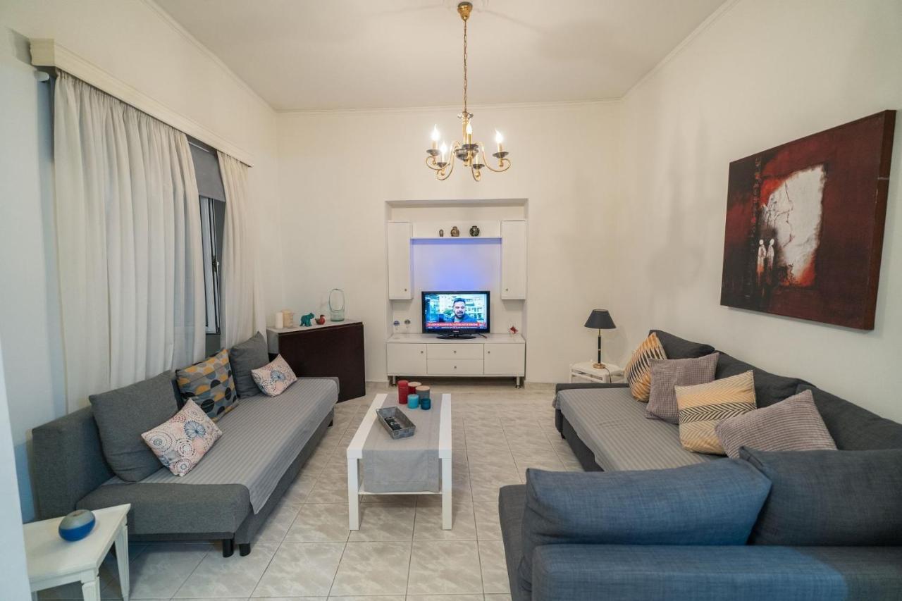 Marina Apartment *
